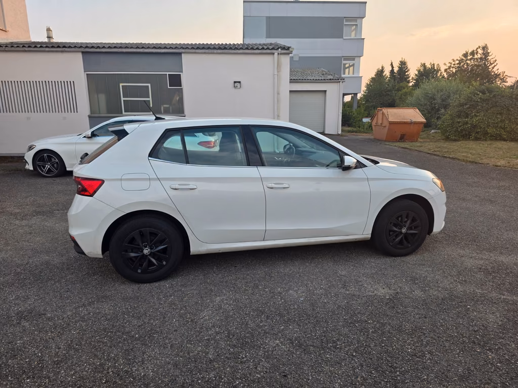 Škoda Fabia - stražnji desni pogled